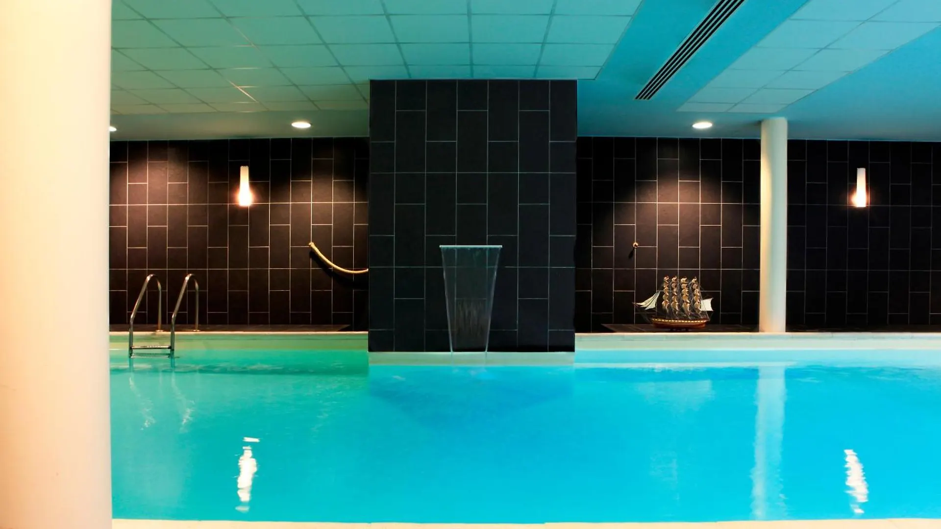Amiral Hotel location