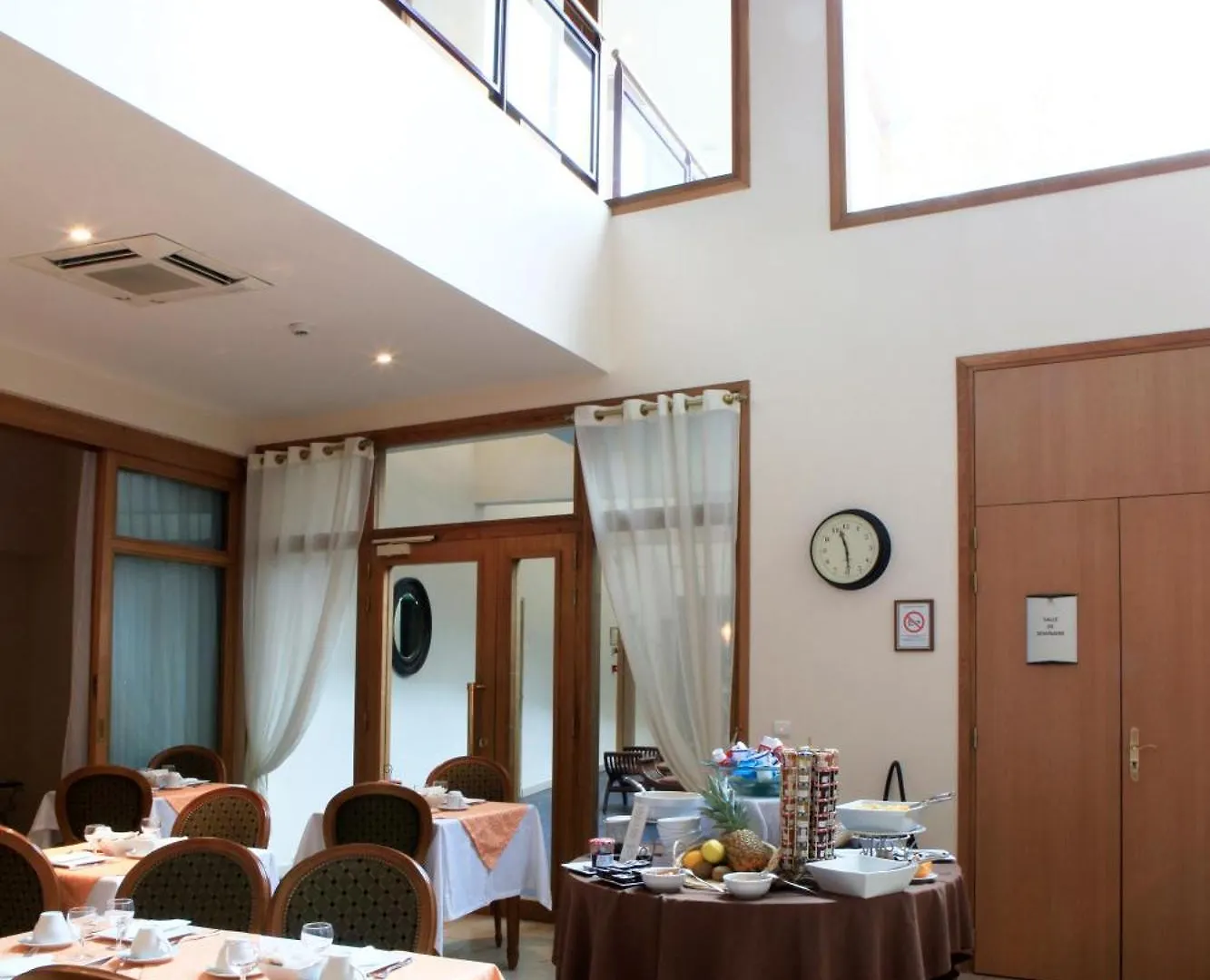 Amiral Hotel Paris