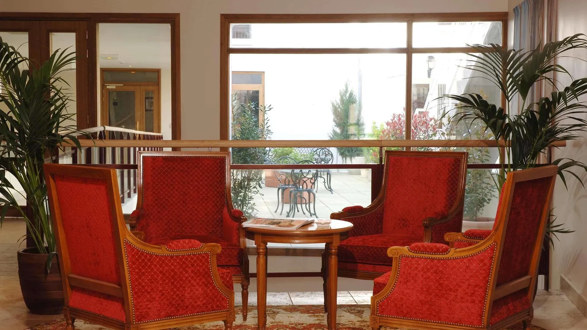 Amiral Hotel Paris