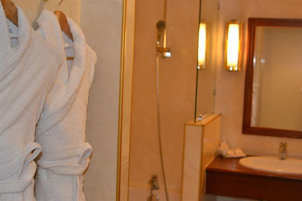 Amiral Hotel Paris